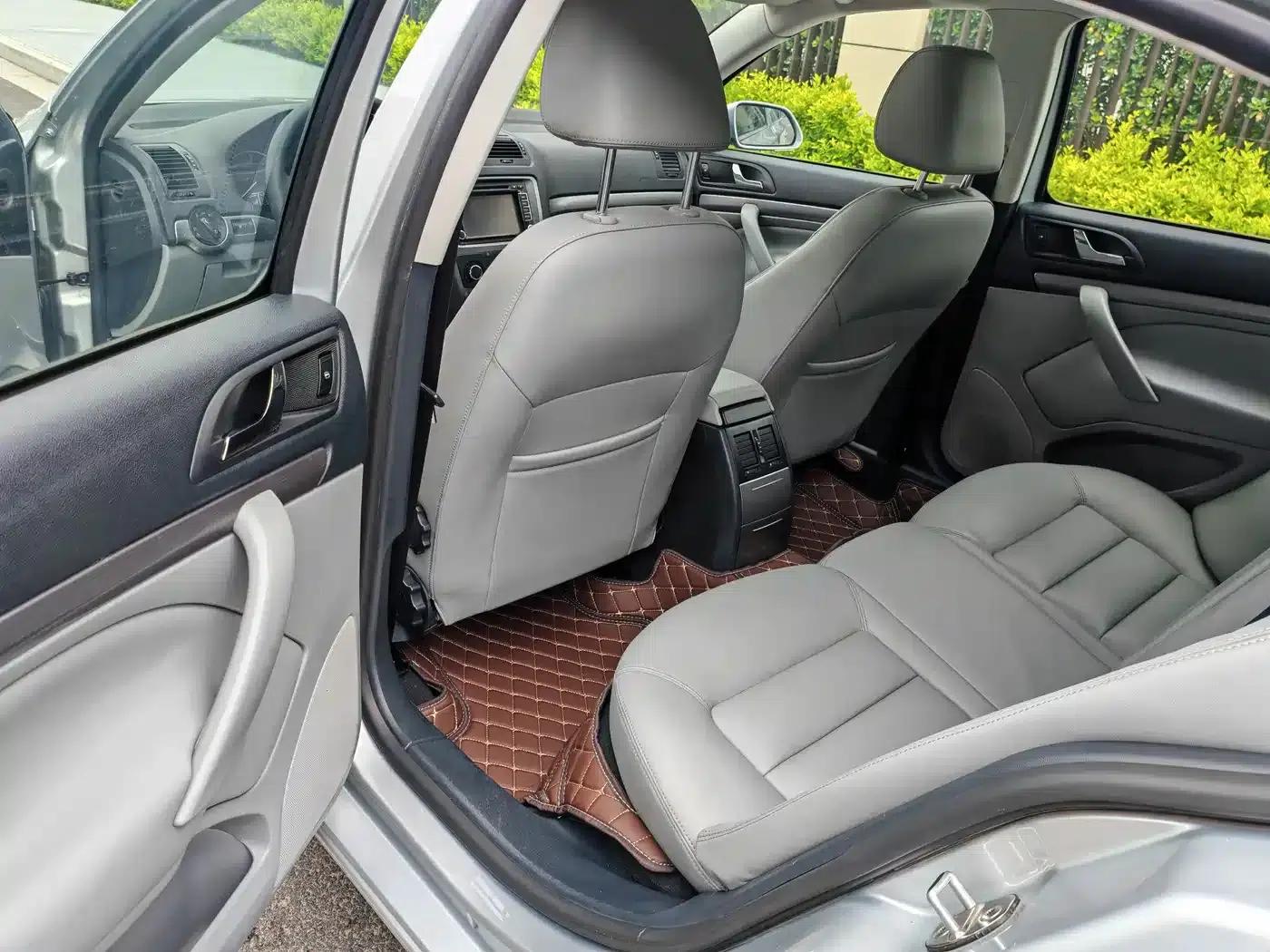 Octavia 2012 1.6L Automatic Elegance Edition — миниатюра 8