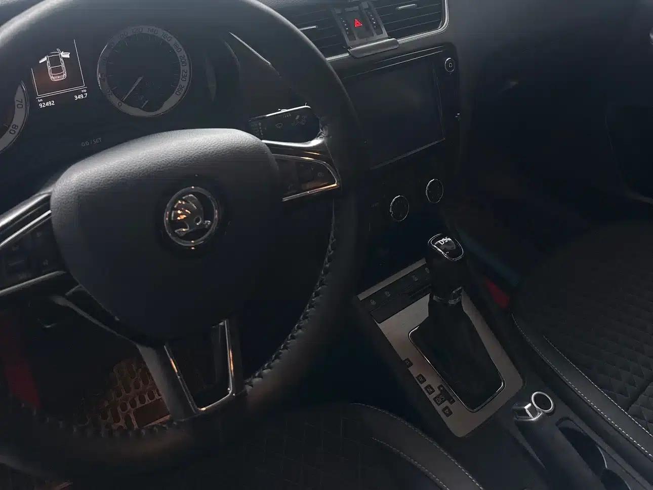 Octavia 2018 TSI230 DSG Luxury Edition — миниатюра 10