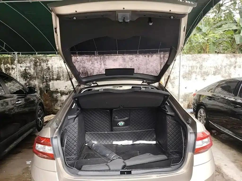 Octavia 2019 TSI230 DSG Smart Comfort Edition (China VI Emission Standard) — миниатюра 19