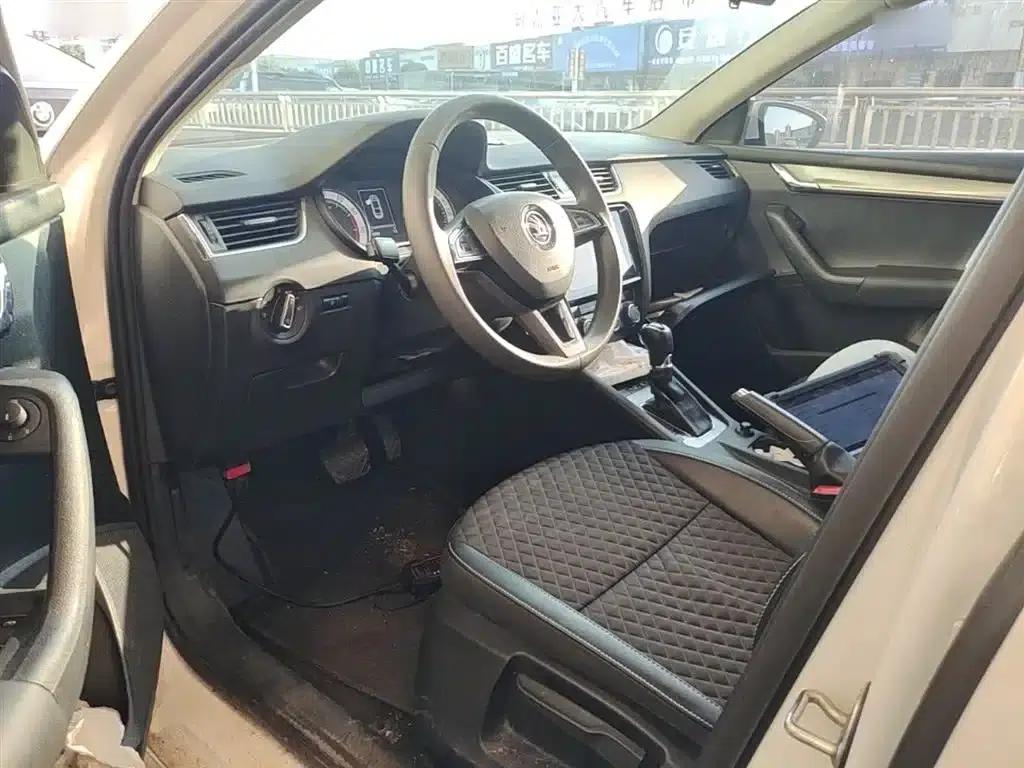 Octavia 2020 1.5L Automatic Smart Luxury Edition — миниатюра 16