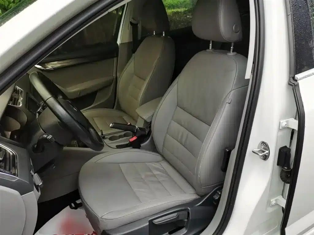 Octavia 2015 1.4TSI Manual Elegance Edition — миниатюра 15