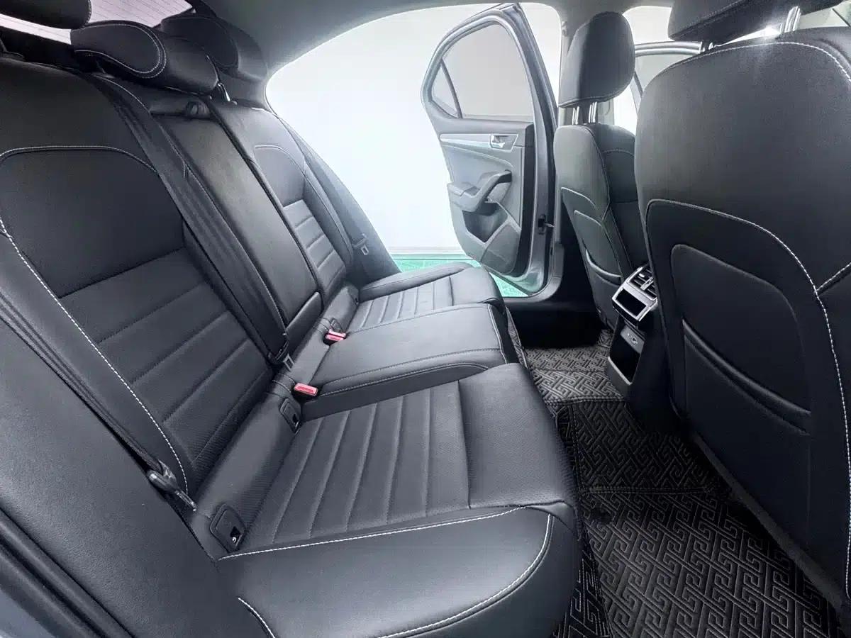 Superb 2023 Facelift TSI280 DSG Premium Edition — миниатюра 15