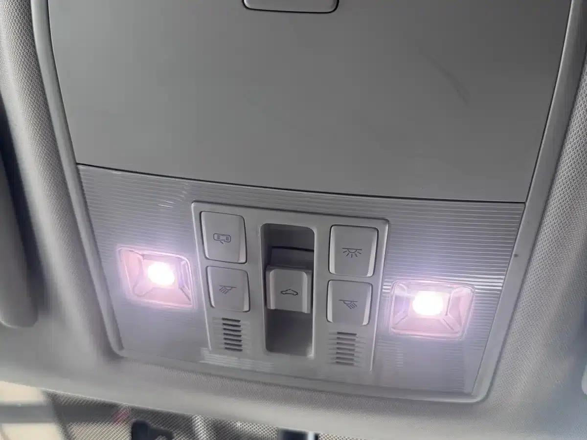 Superb 2023 Facelift TSI280 DSG Premium Edition — миниатюра 19