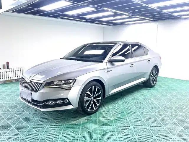 Superb 2023 Facelift TSI280 DSG Premium Edition