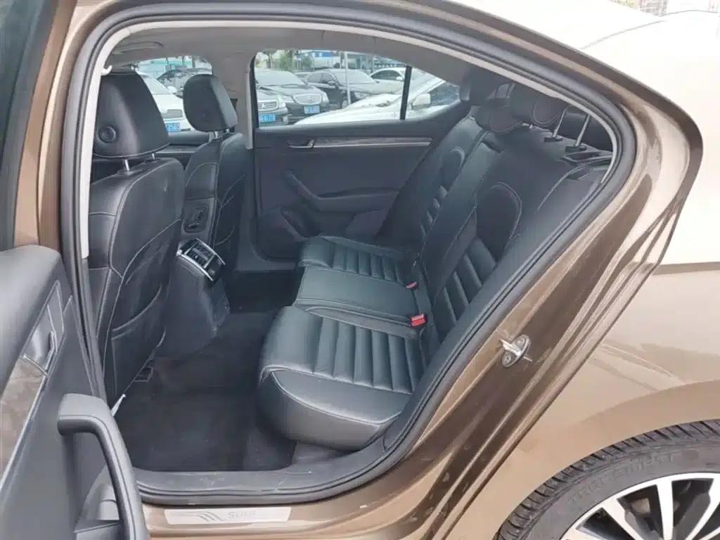 Superb 2016 TSI330 DSG Smart Edition — миниатюра 17