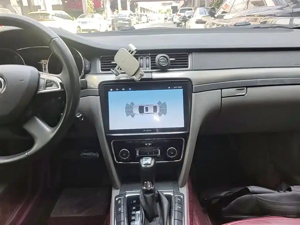 Superb 2013 1.8TSI Automatic Elegant Edition — миниатюра 13