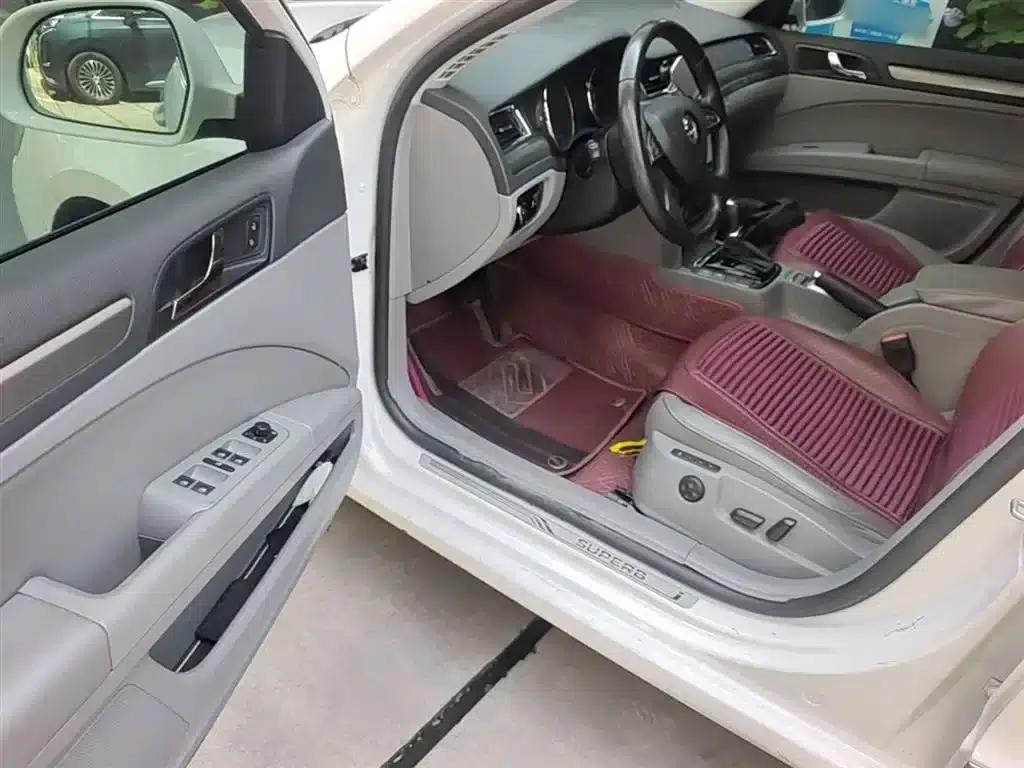Superb 2013 1.8TSI Automatic Elegant Edition — миниатюра 16