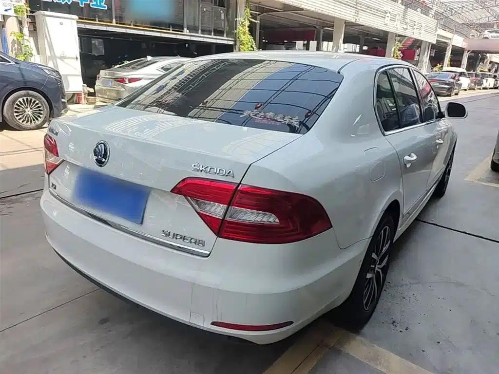 Superb 2013 1.8TSI Automatic Elegant Edition — миниатюра 7