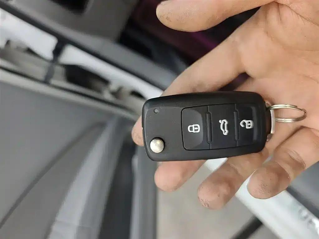 Superb 2013 1.8TSI Automatic Elegant Edition — миниатюра 9
