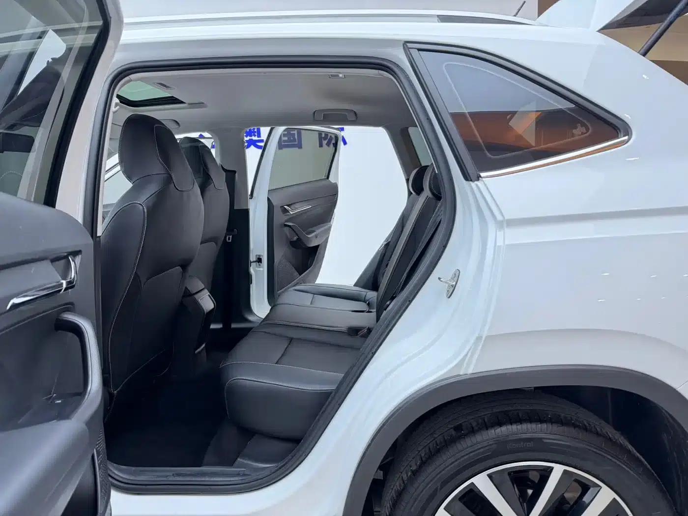 Kamiq 2023 1.5L Automatic Comfort Edition — миниатюра 12