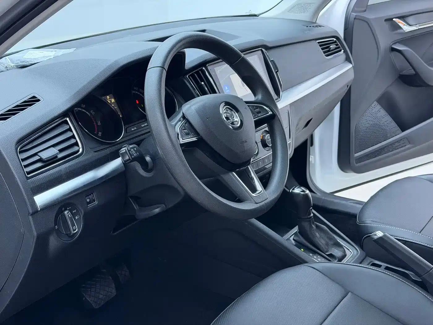 Kamiq 2023 1.5L Automatic Comfort Edition — миниатюра 16