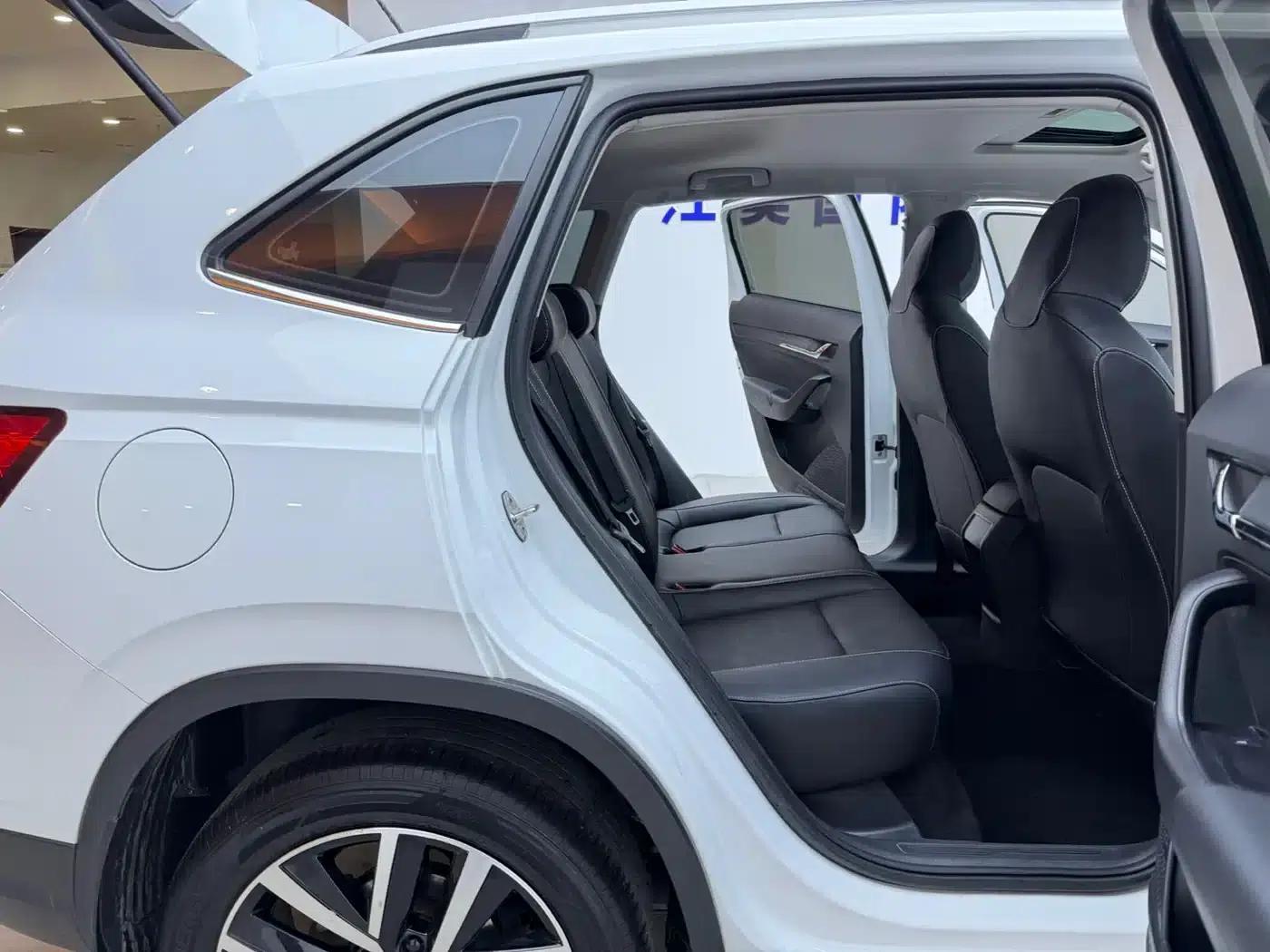 Kamiq 2023 1.5L Automatic Comfort Edition — миниатюра 19