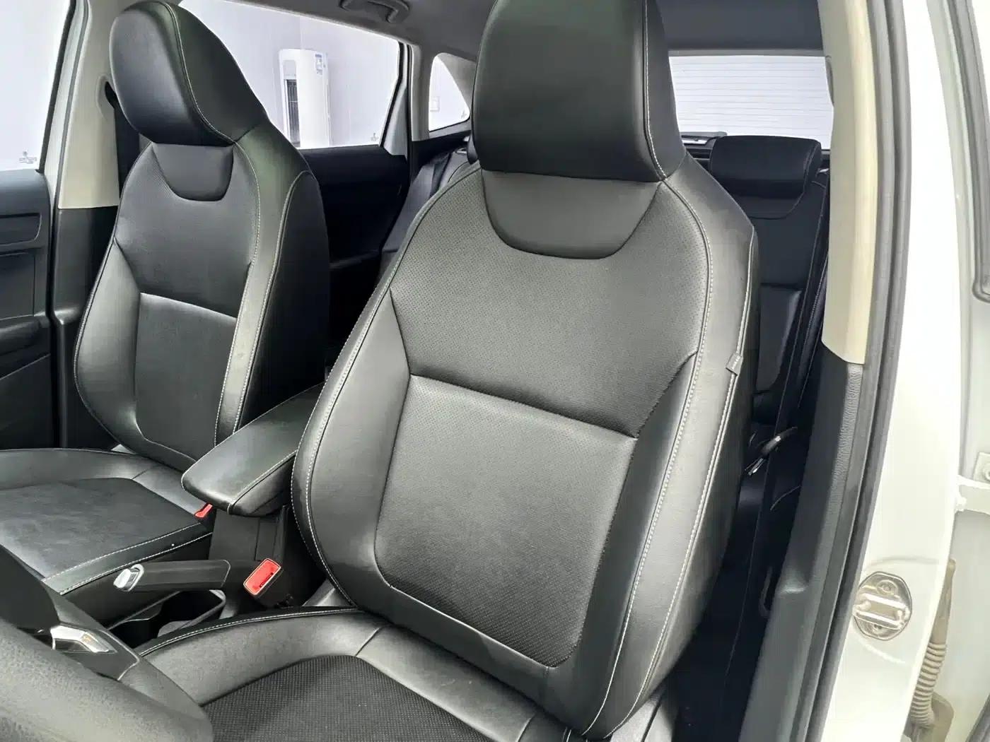 Kamiq 2023 1.5L Automatic Comfort Edition — миниатюра 11
