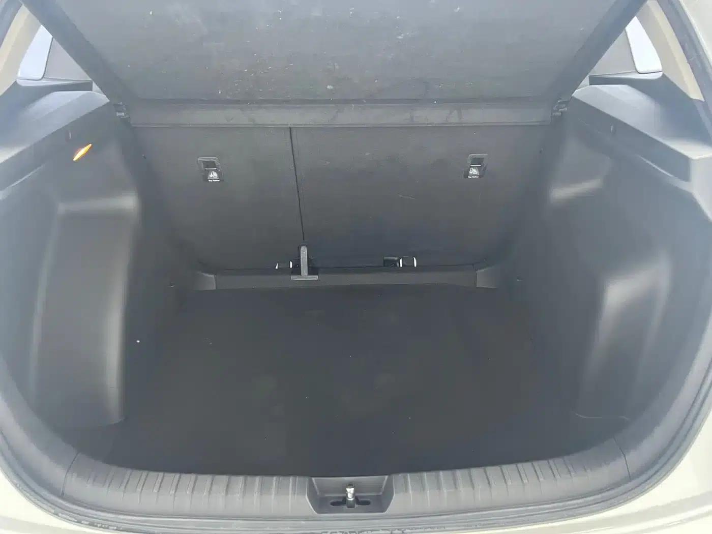 Kamiq 2023 1.5L Automatic Comfort Edition — миниатюра 16