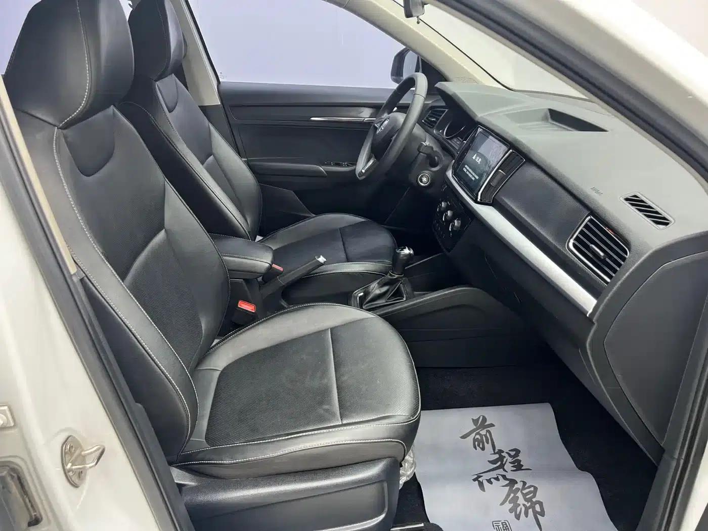 Kamiq 2023 1.5L Automatic Comfort Edition — миниатюра 10