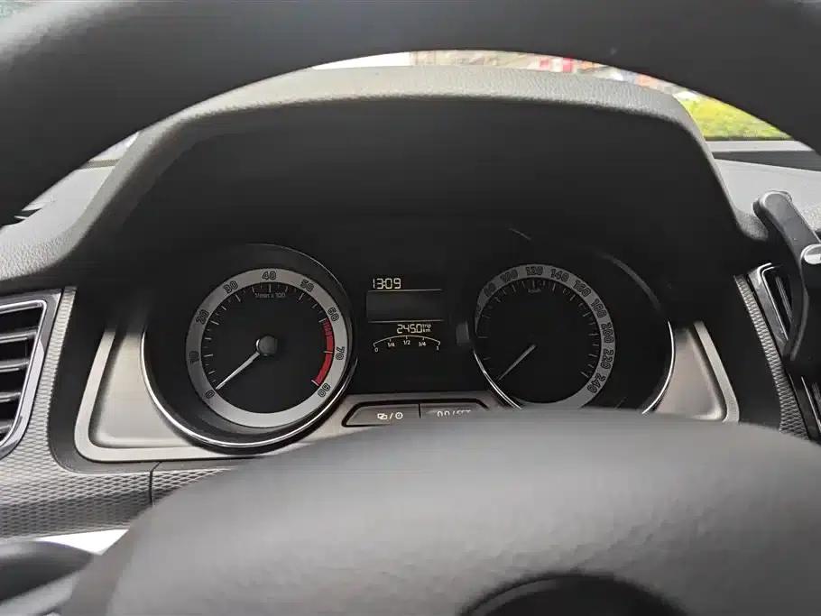 Kamiq 2018 1.5L Manual Comfort Edition (National V Emission Standard) — миниатюра 14