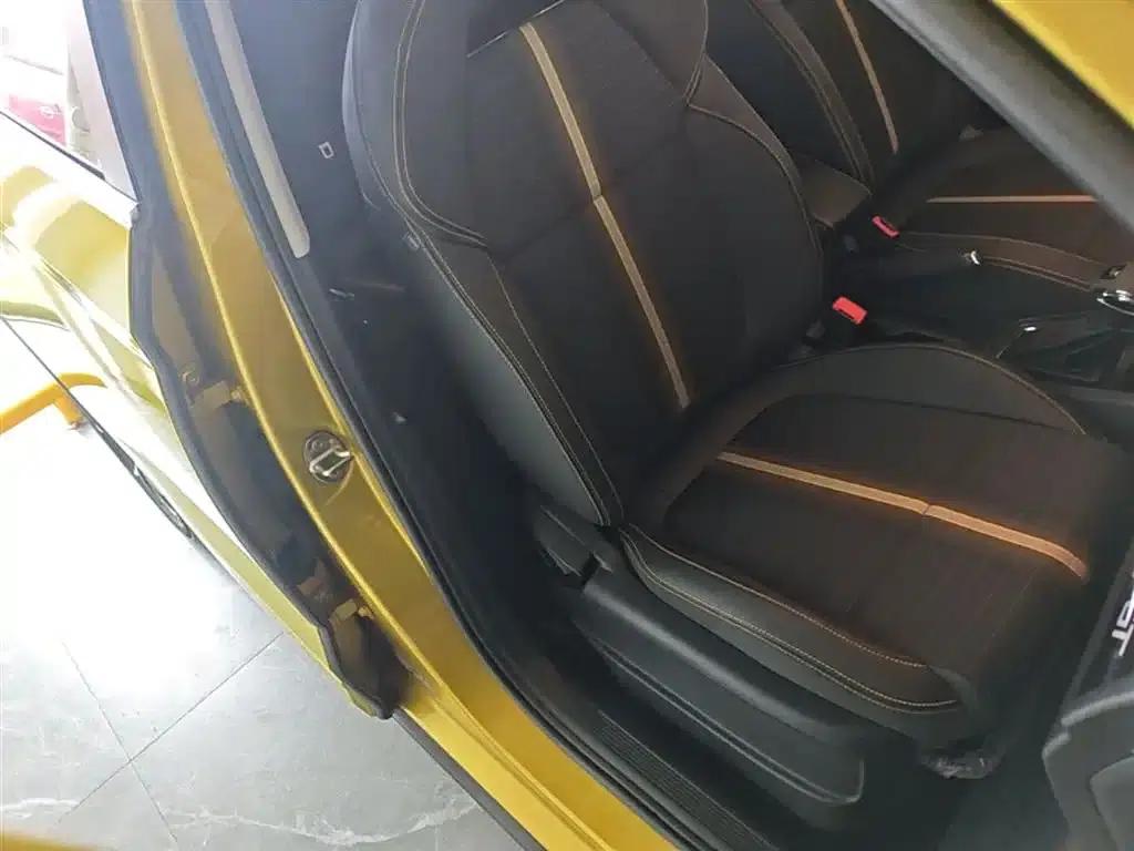 2020 Kamiq Facelift GT 1.5L Automatic Flagship Edition (China VI Emission Standard) — миниатюра 25