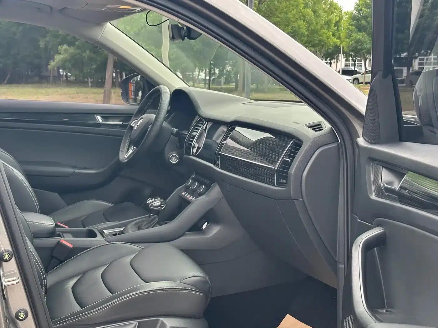 2017 Kodiaq TSI330 7-seater 2WD Luxury Edition — миниатюра 19