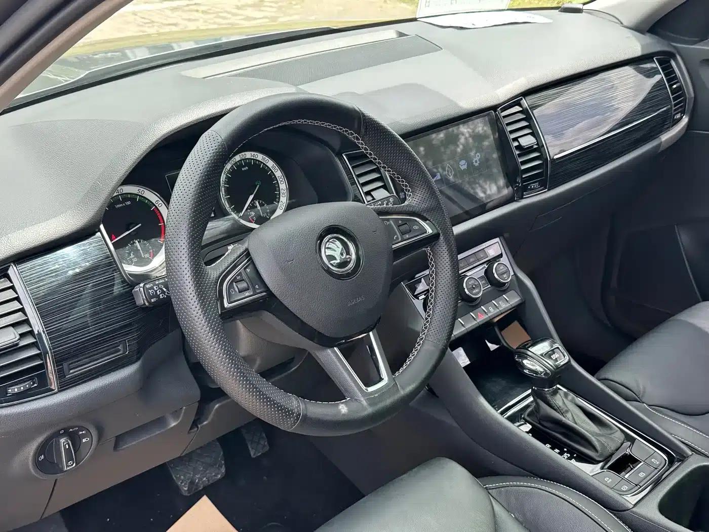 2017 Kodiaq TSI330 7-seater 2WD Luxury Edition — миниатюра 23