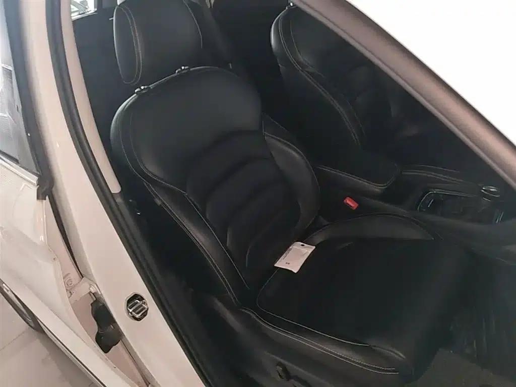 2018 Kodiaq Facelift TSI330 5-seater 2WD Luxury Edition — миниатюра 25