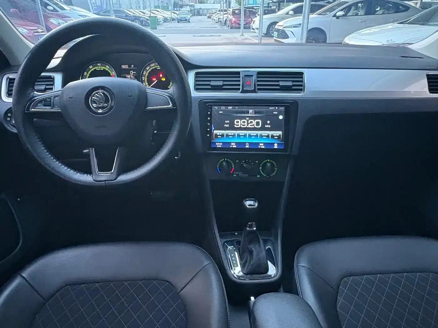 Rapid 2019 1.5L Automatic Comfort Edition (China VI Emission Standard) — миниатюра 8