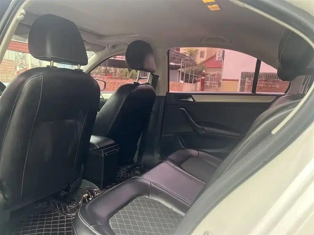 Rapid 2018 1.6L Automatic Comfort Edition — миниатюра 9