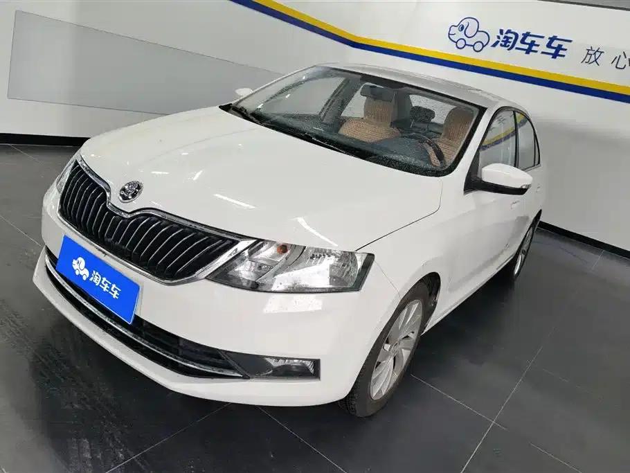 Rapid 2018 1.6L Manual Comfort Edition — миниатюра 1