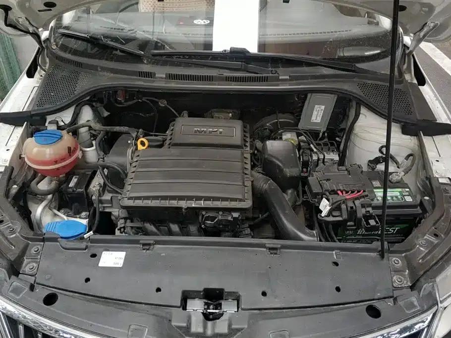 Rapid 2018 1.6L Manual Comfort Edition — миниатюра 10