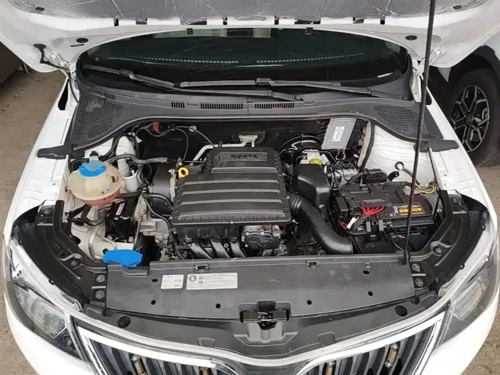 Rapid 2016 1.6L Automatic Comfort Edition — миниатюра 20