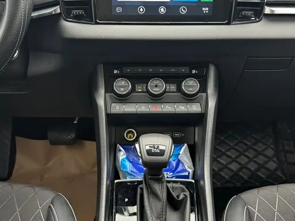 Karoq 2021 TSI280 Luxury Edition — миниатюра 10