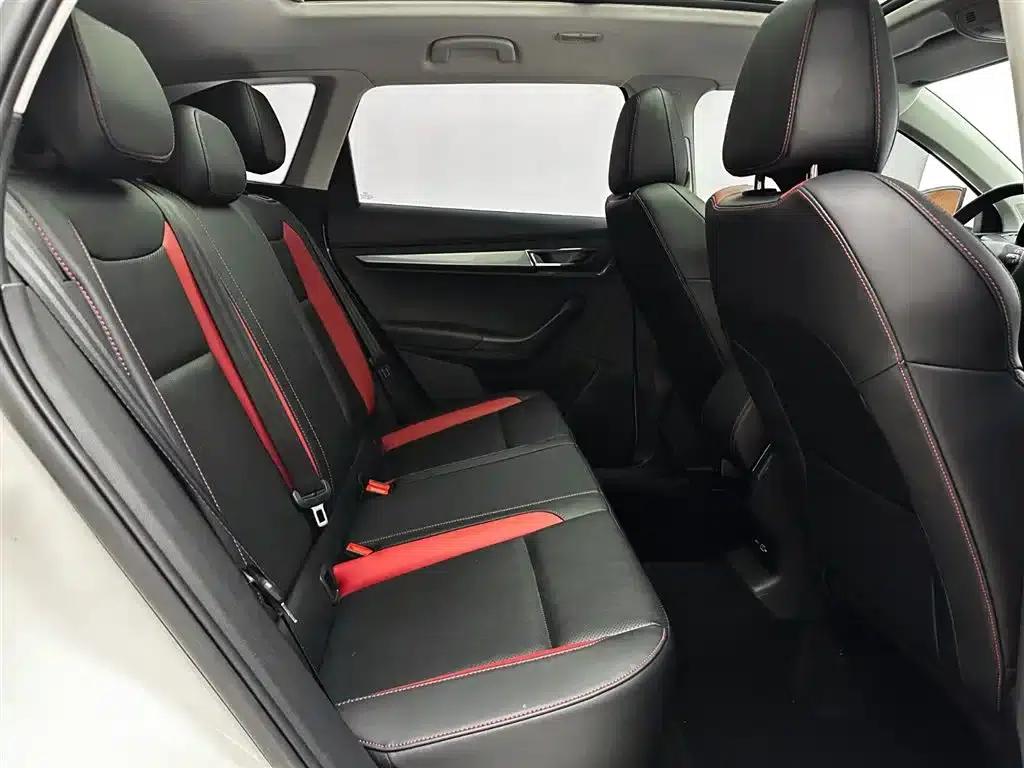 Karoq 2022 Facelift TSI280 Luxury Edition — миниатюра 23