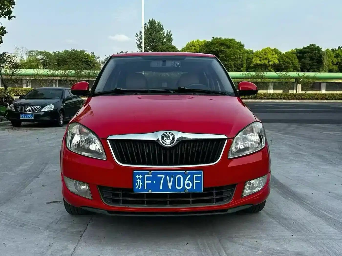 Fabia 2012 1.4L Automatic Crystal Edition — миниатюра 2