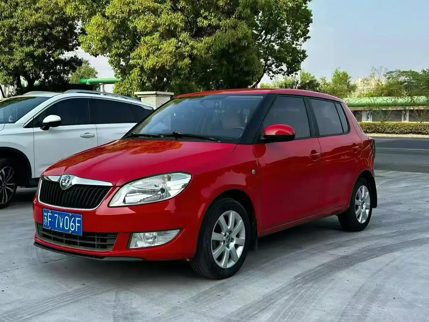 Fabia 2012 1.4L Automatic Crystal Edition — миниатюра 3