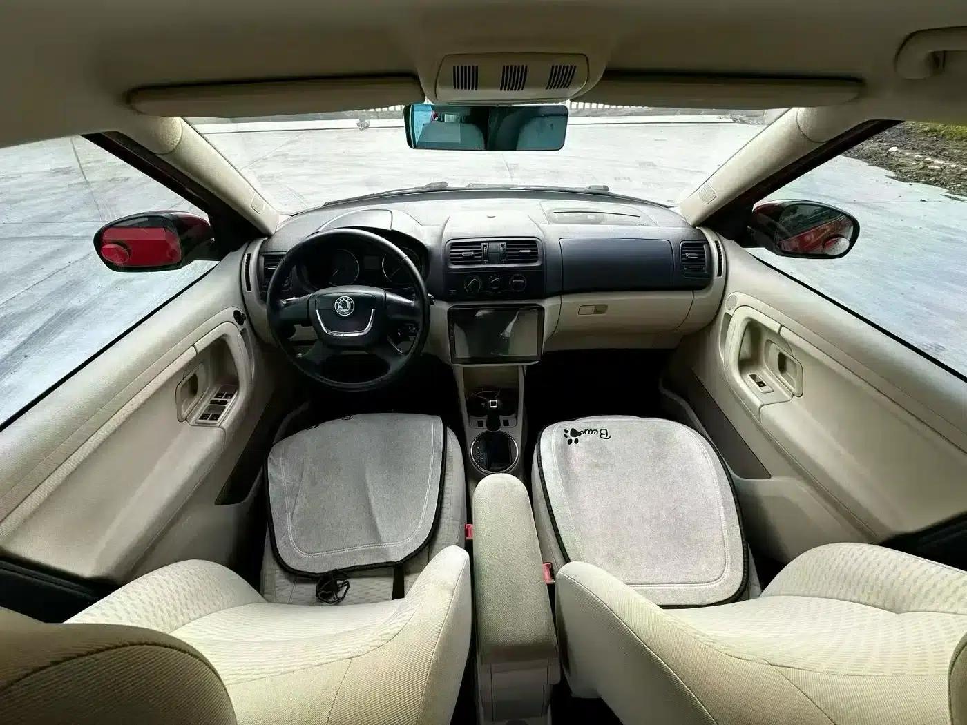 Fabia 2012 1.4L Automatic Crystal Edition — миниатюра 5