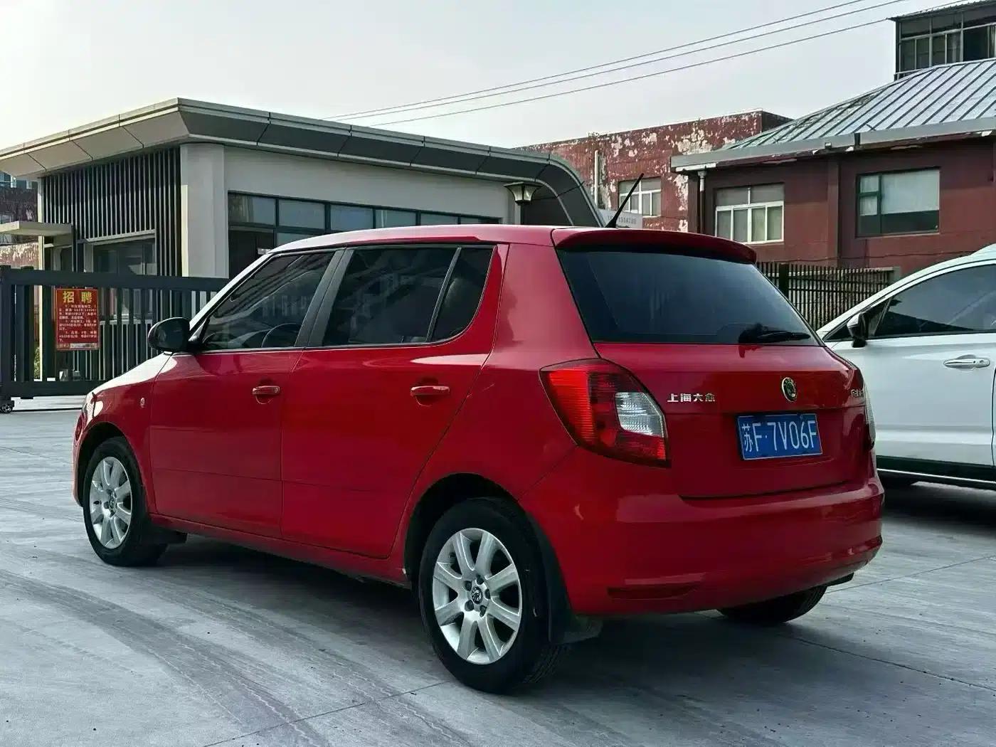 Fabia 2012 1.4L Automatic Crystal Edition — миниатюра 7