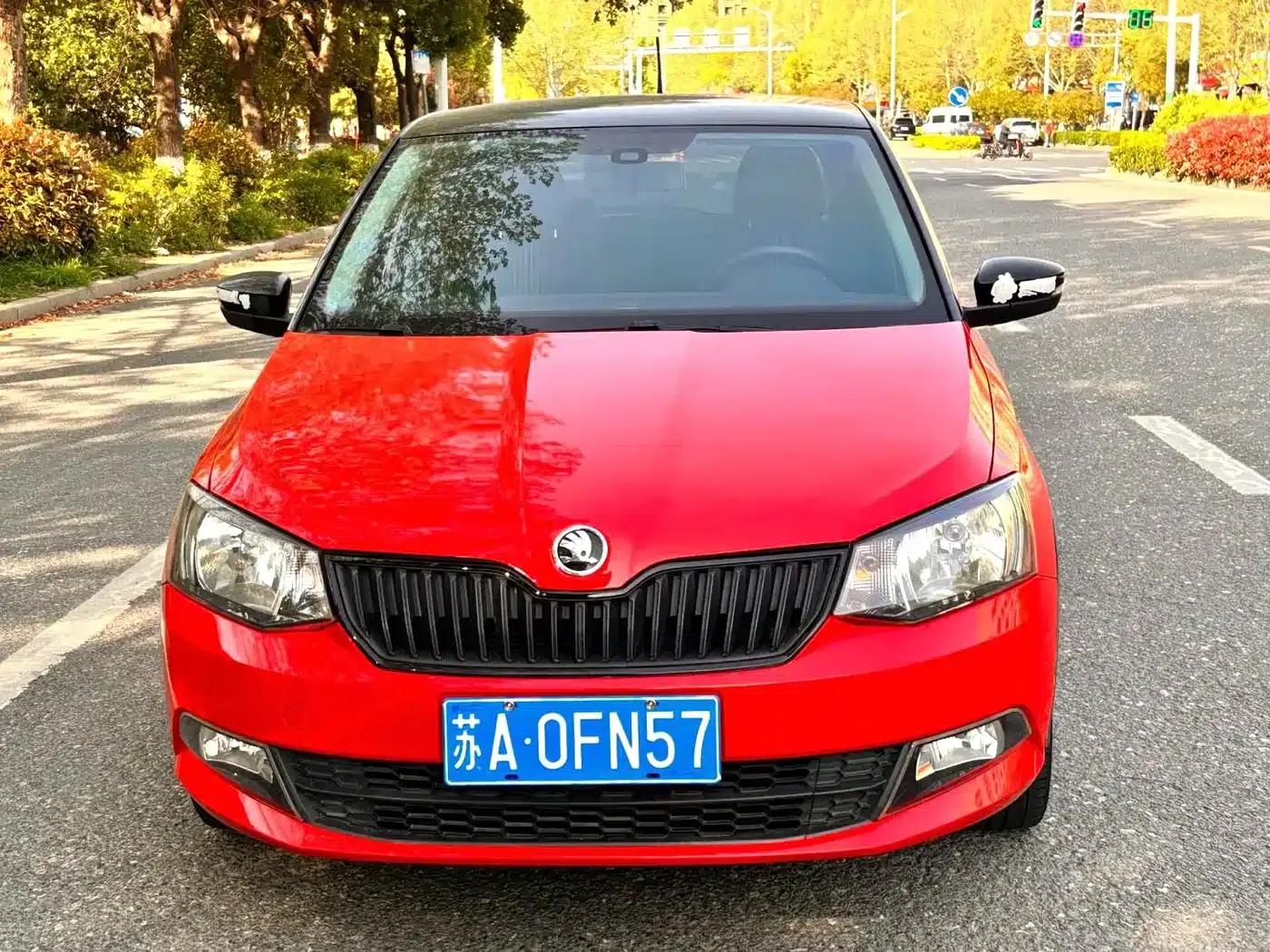 Fabia 2015 1.6L Automatic Sport Edition — миниатюра 2