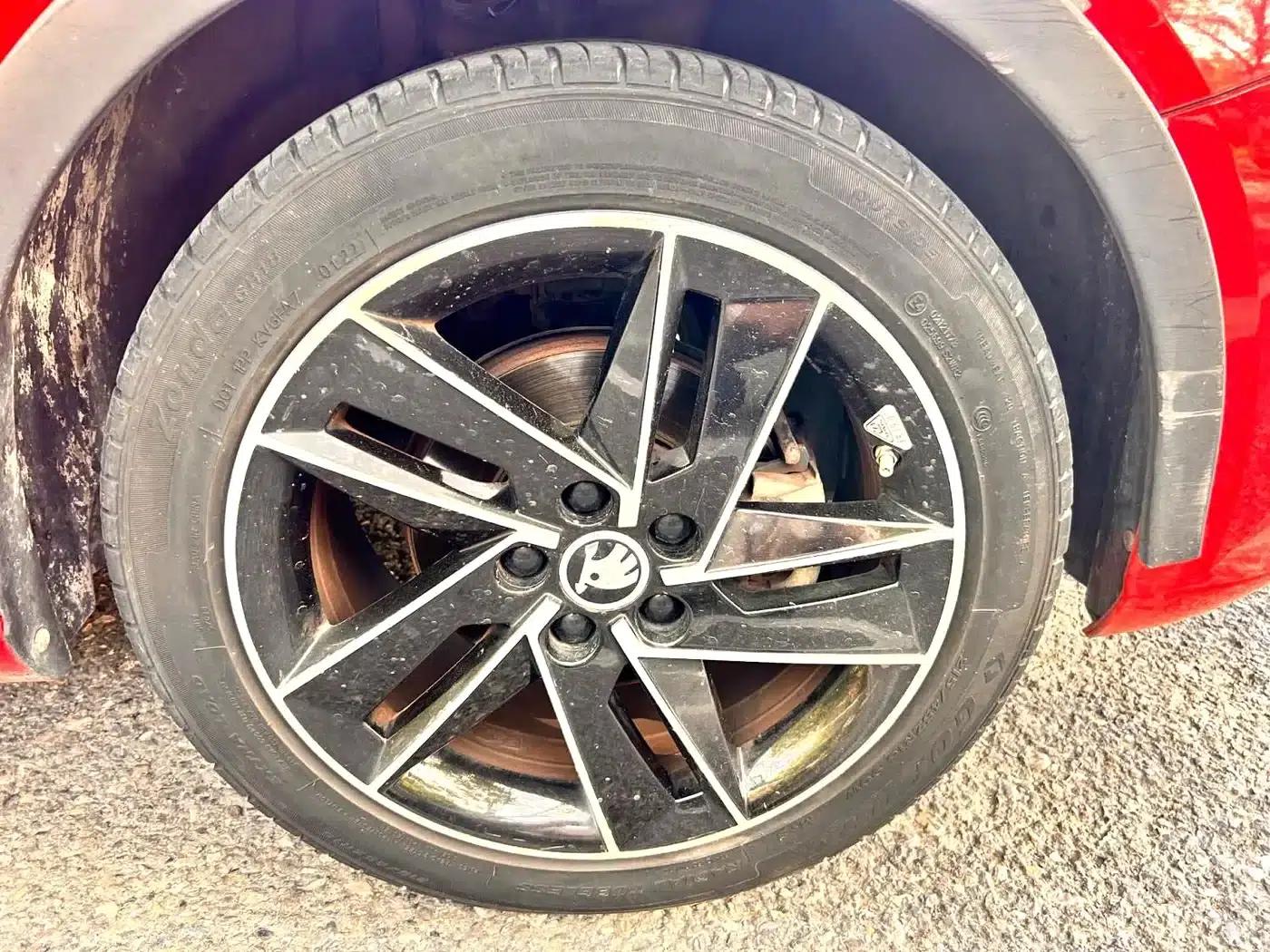Fabia 2015 1.6L Automatic Sport Edition — миниатюра 13