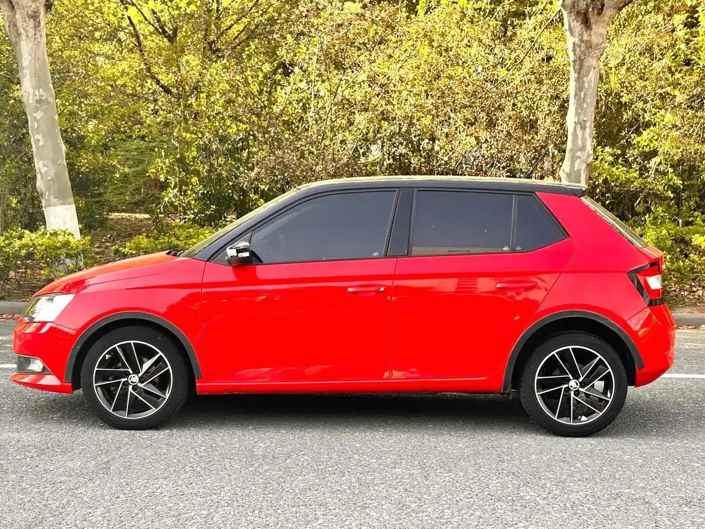Fabia 2015 1.6L Automatic Sport Edition — миниатюра 4
