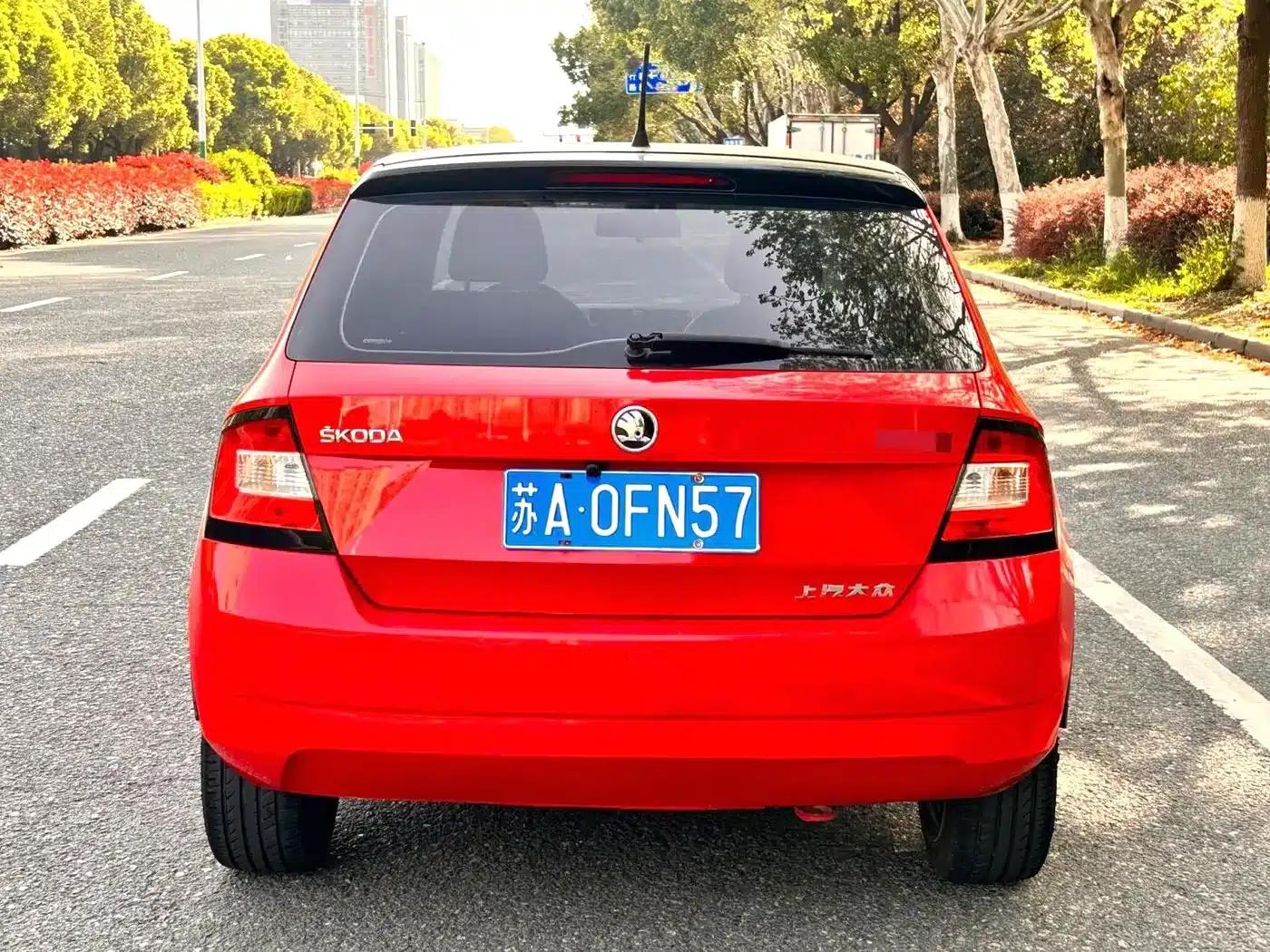 Fabia 2015 1.6L Automatic Sport Edition — миниатюра 6