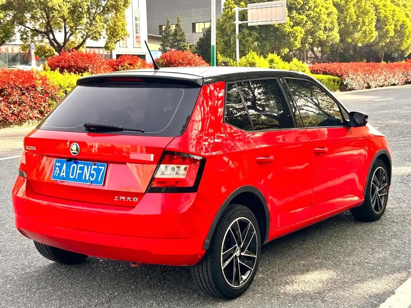 Fabia 2015 1.6L Automatic Sport Edition — миниатюра 7