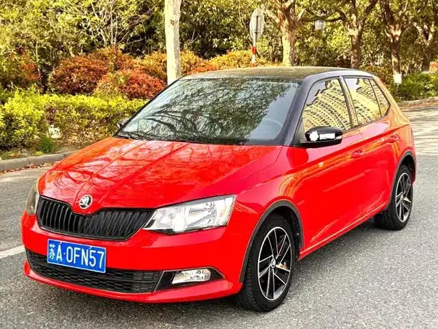 Fabia 2015 1.6L Automatic Sport Edition