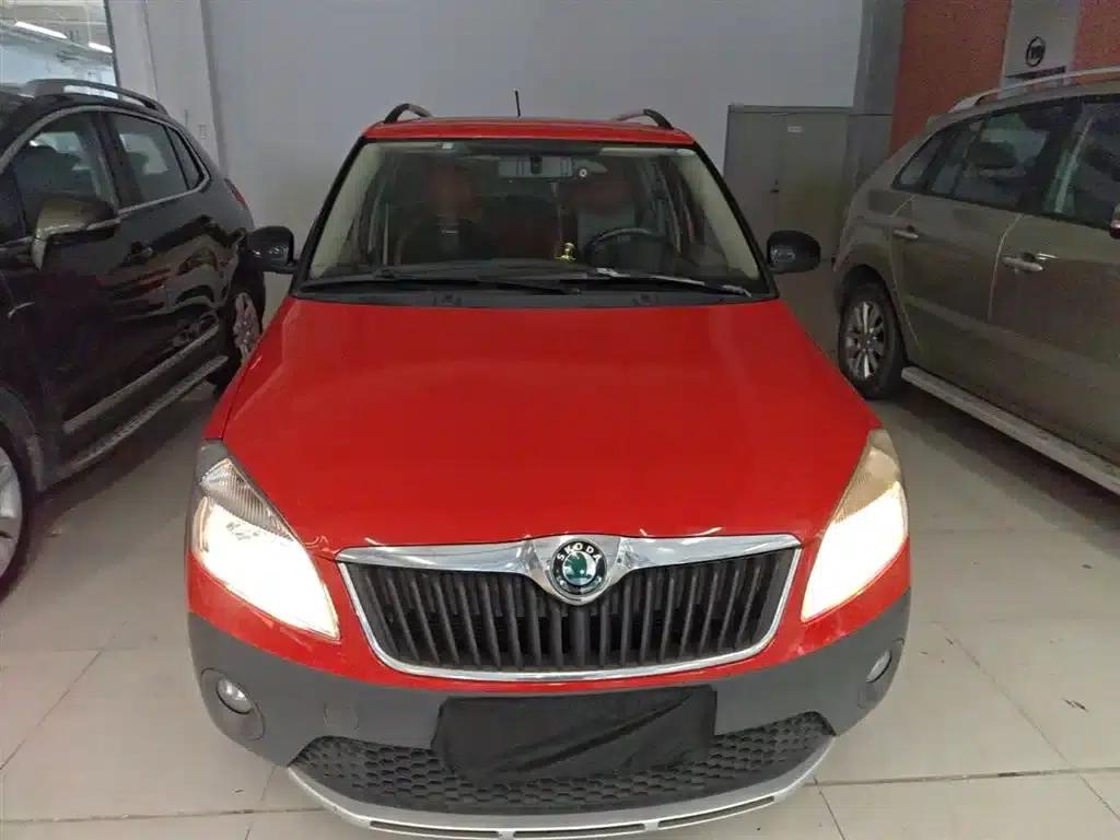 Fabia 2012 1.6L Scout — миниатюра 3