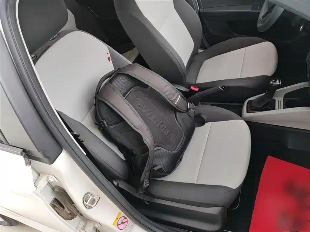 Fabia 2016 1.4L Automatic Enjoy Edition — миниатюра 25