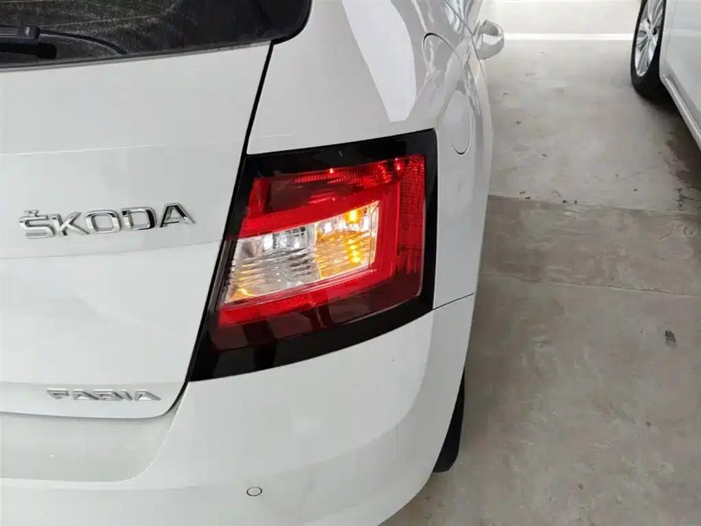 Fabia 2016 1.4L Automatic Enjoy Edition — миниатюра 8