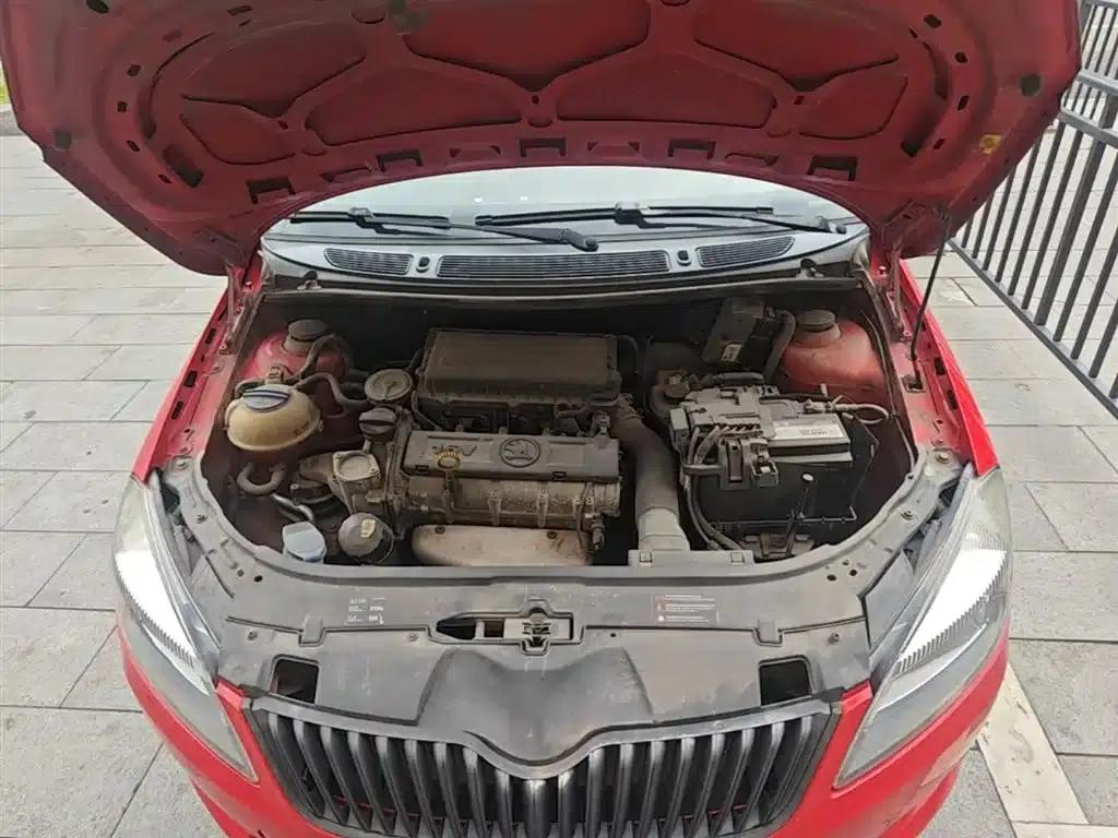 Fabia 2014 1.6L Automatic Sport Edition — миниатюра 20