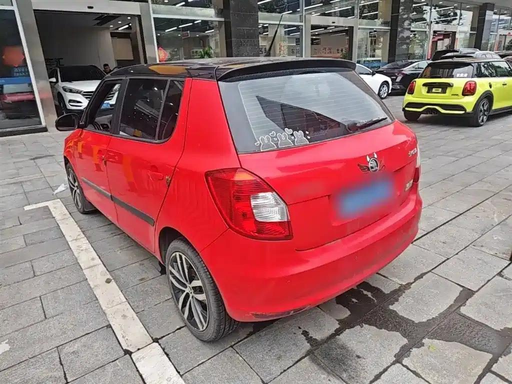 Fabia 2014 1.6L Automatic Sport Edition — миниатюра 5