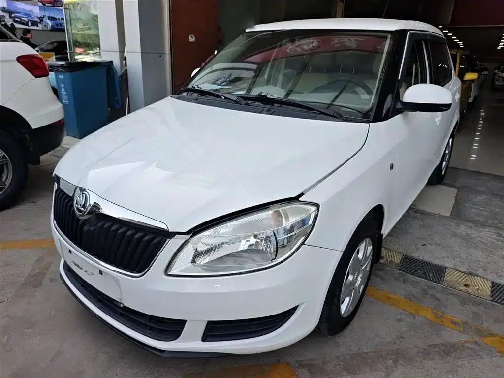 Fabia 2014 1.4L Automatic Crystal Edition — миниатюра 1