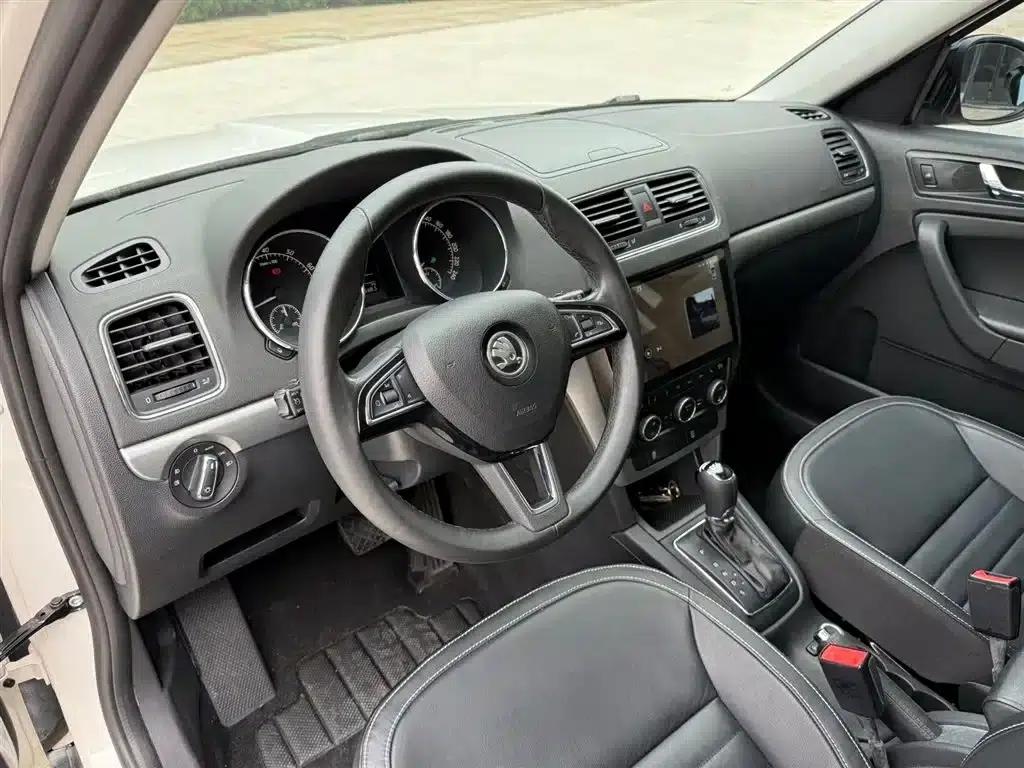 Yeti 2017 TSI280 DSG Premium Edition — миниатюра 5