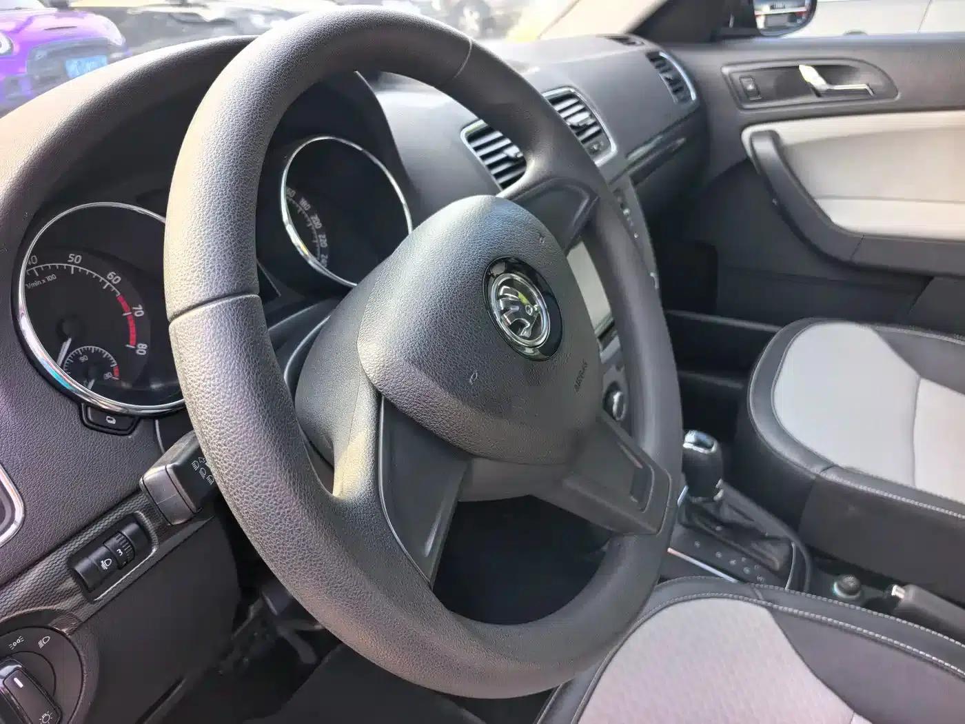 Yeti 2016 1.4TSI DSG Forward Edition — миниатюра 21