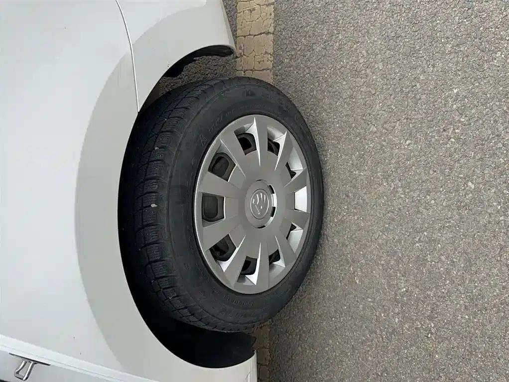 Rapid Spaceback 2016 Facelift 1.4L Manual Forward Edition — миниатюра 5